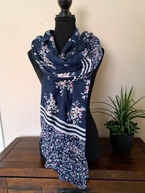 Joe Fresh Navy Floral Scarf Wrap Feminine Spring Garden Pink White Classic